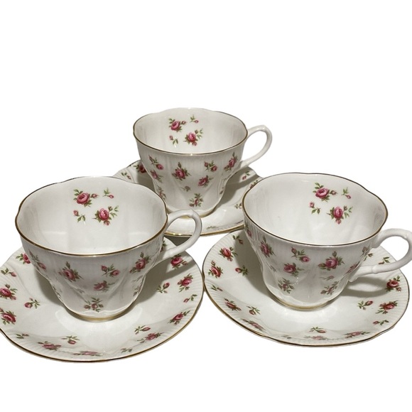3 sets Vintage Royal Albert Bone China England, Rosalie pattern Tea Cup & Saucer - Picture 1 of 10